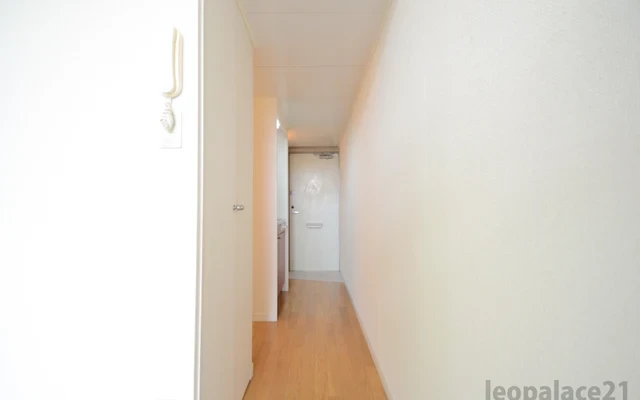 レオパレス春日 2