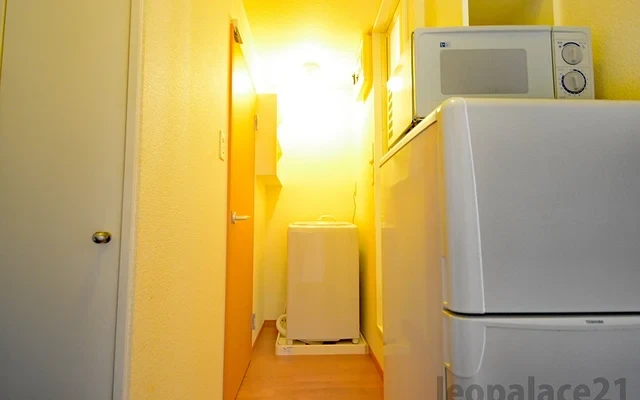 レオパレスリコメンド - Gamagori student accommodation - 205号房间(带独立厨房)