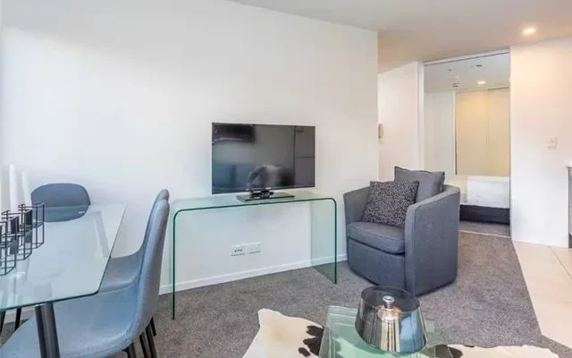 421 Queen Street - Auckland student accommodation - Room-1 at 316