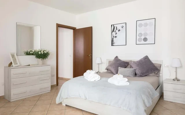 Apartment in Via Milano, Como for 55 m² with 1 bedroom 2