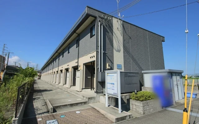 レオパレスメゾンアジュール 0