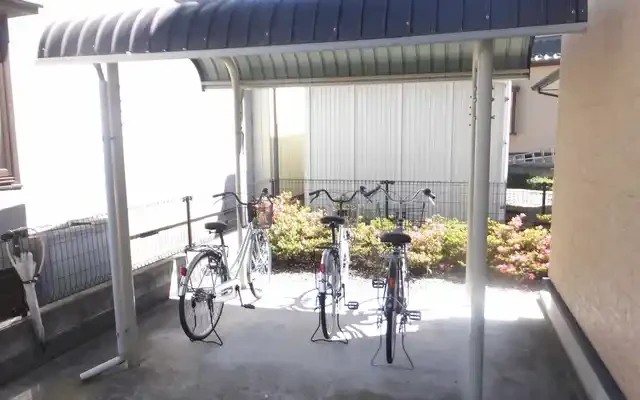 レオパレスフォレスト 1