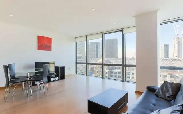 No 1 West India Quay 3