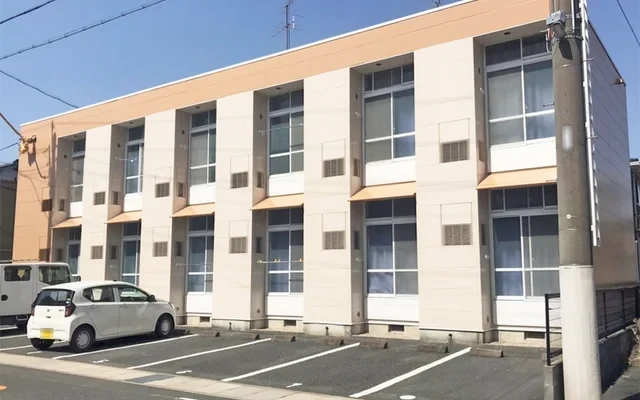 レオパレスかわらや 0