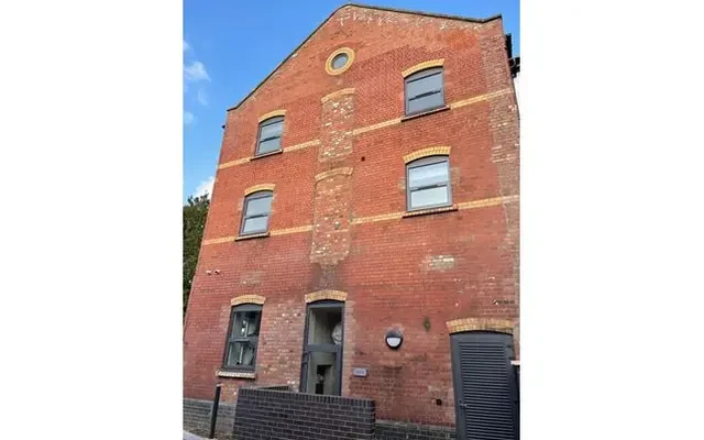 Gloucester Road Bishopston, Bristol BS7 8BA 0