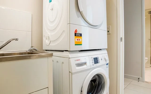120 A'Beckett Street - Melbourne student accommodation - 2 Bed 2 Bath