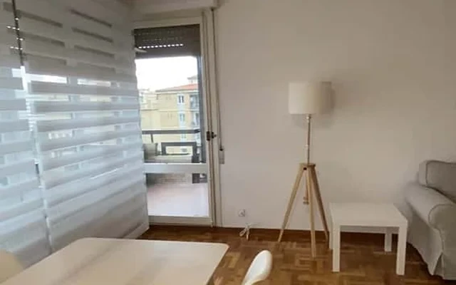 Piso grande a 10 minutos del centro y de la zona hospitalaria/universitaria 1