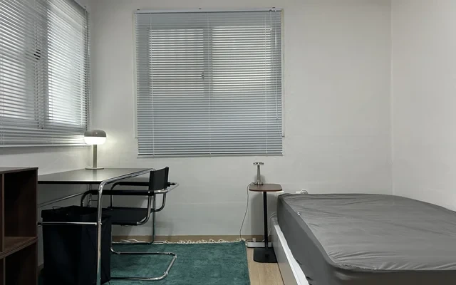 #56 Hanyang, Large Three-Bedroom Apartment with Furniture 3