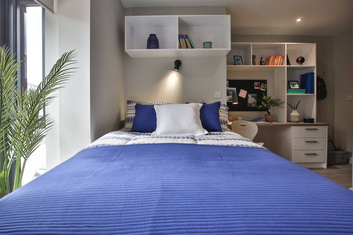 Classic 4 Bed Shared House