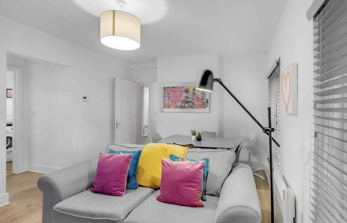2 bed apartment by John Lewis - B