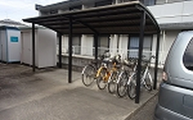 レオパレスエルミタージュ 2