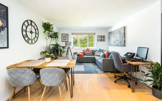 LH-Vestry Mews 2