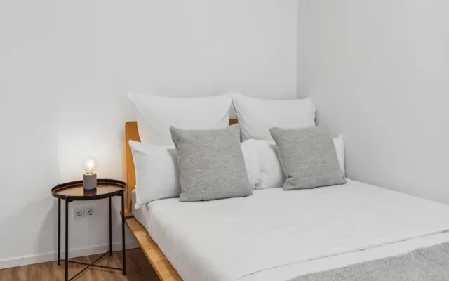 Amazing double in a trendy apartment complex near Leipzig's main train station - Leipzig student accommodation - Double Bedroom