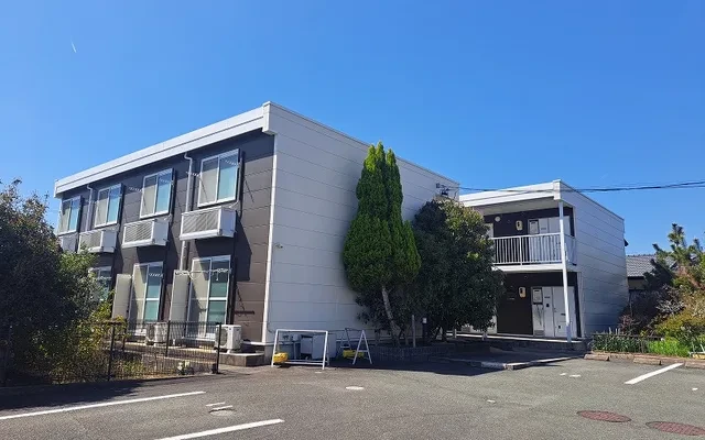 レオパレス小林 4