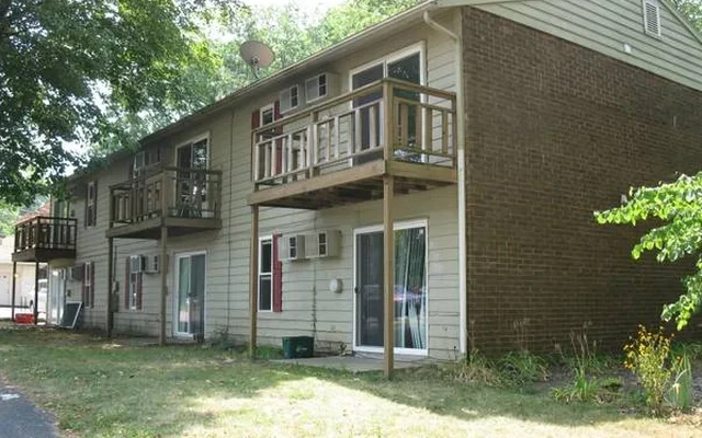305 W. Elm St Urbana IL 0