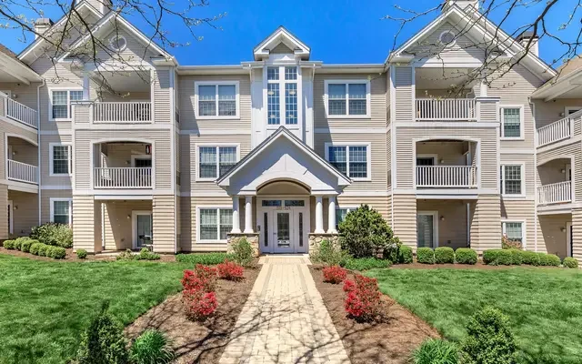 Knoll Crest - Middletown CT student accommodation