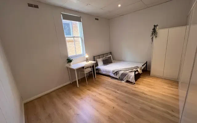 33 George St 2