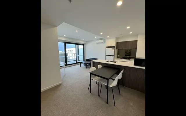 Eastwood Monash 4