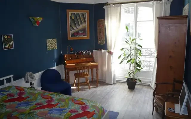 studio in 18e   Montmartre Pigalle 2
