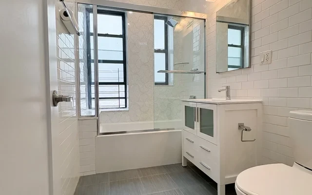 3820 Broadway 1