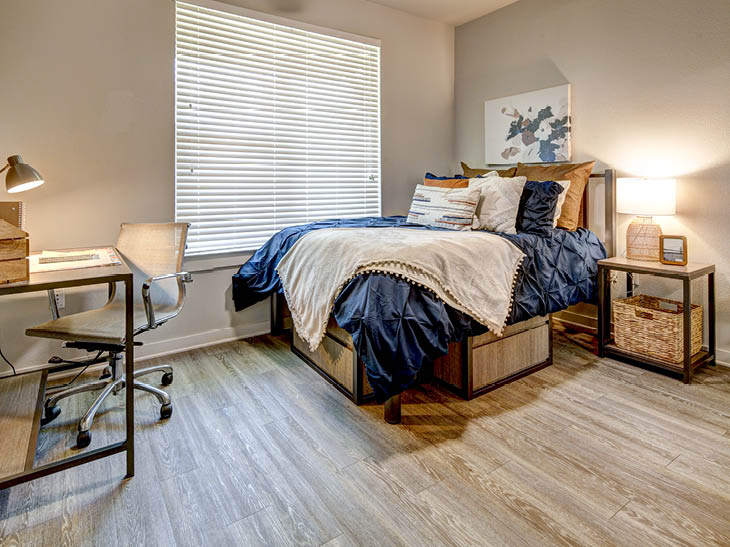 2 Bed - 2 Bath Townhome