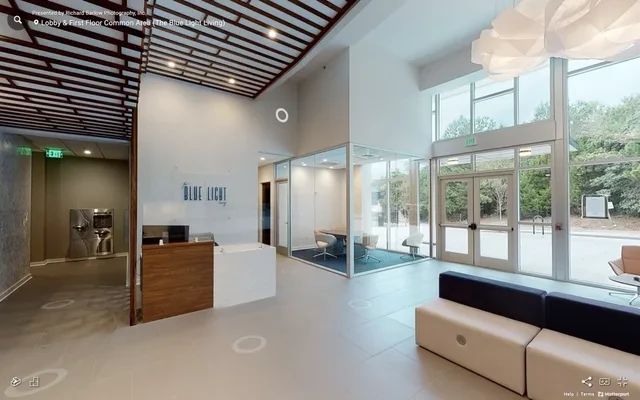 The bluelight living 2