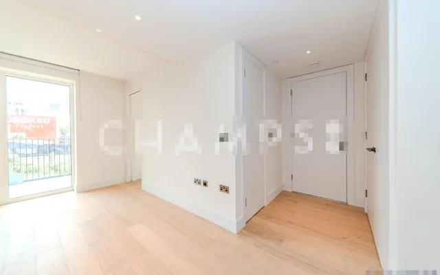 Cascade Parkside Apartments, Cascade Way, London, W12 7SR 2
