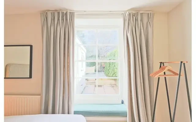 Oakfield Place, BS8 2BJ 2