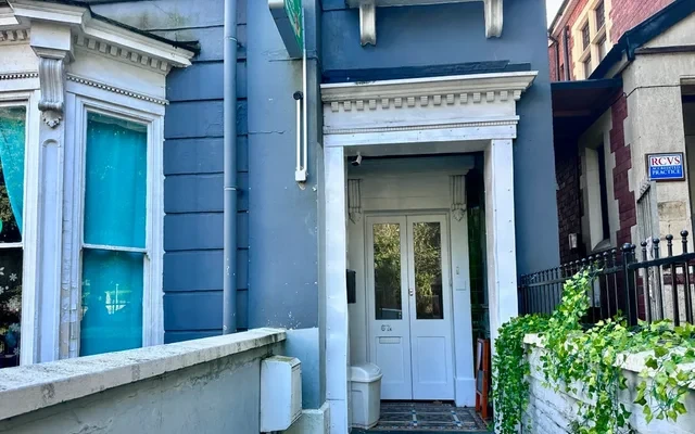 Walter Road, Swansea SA1 2