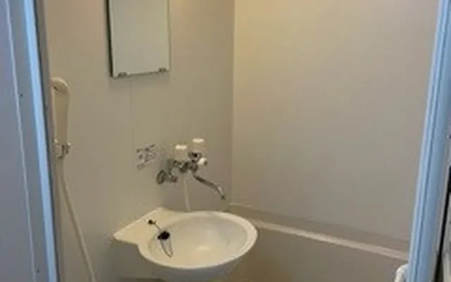 レオパレス琴 4