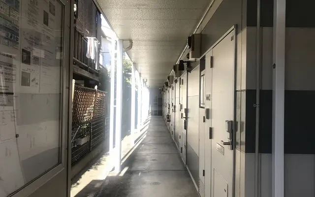 レオパレスショコラ 2