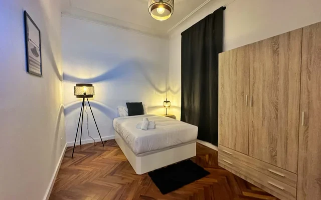 Carrer de Pau Claris Barcelona 08009 Spain 1