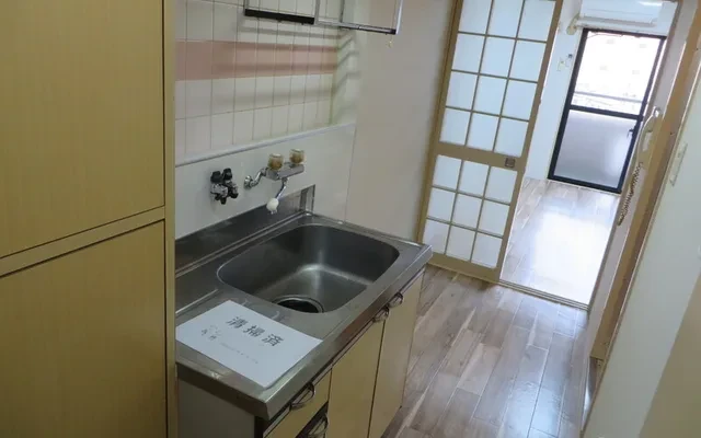 DO Osaka Port, Room 516 3
