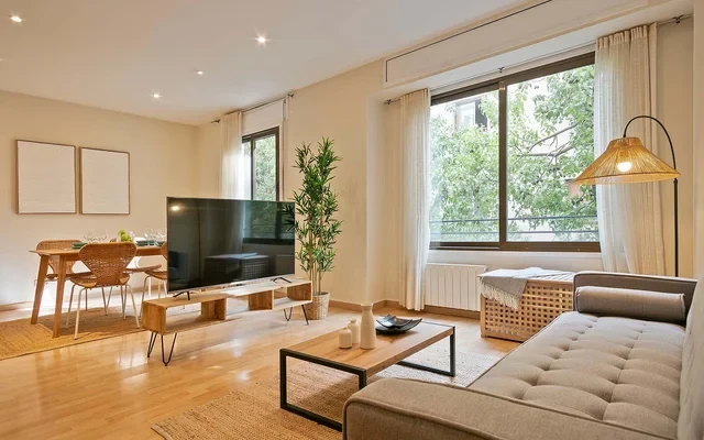 Apartment in Carrer de Pavia, Barcelona for 68 m² with 2 bedrooms 0