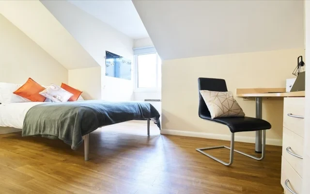 Heald Court 3