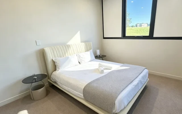 5 Halifax St - Sydney student accommodation - 2 bed 2 bath-101