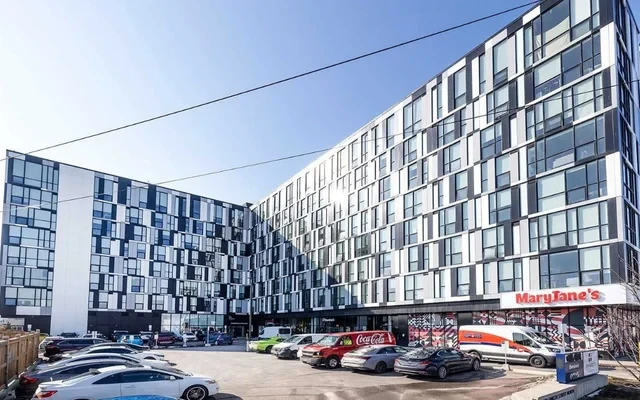 532 - 1900 Simcoe St N 0