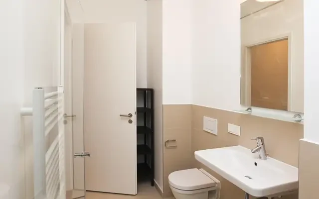 apartment near Weisbachstraße  4