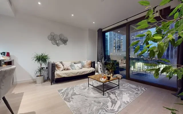 Viaduct Gardens 11625# 2