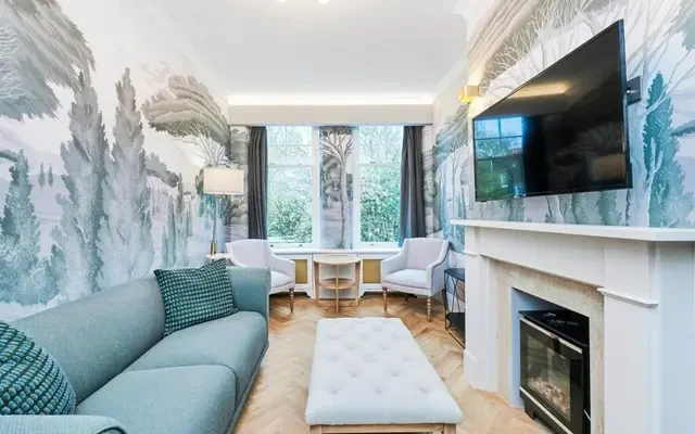 42 Argyll Mansions, London, sw3 5er 1