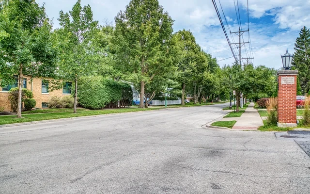 2752 Hampton Parkway 2