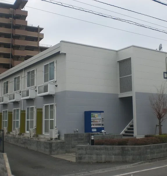 レオパレスフィエール