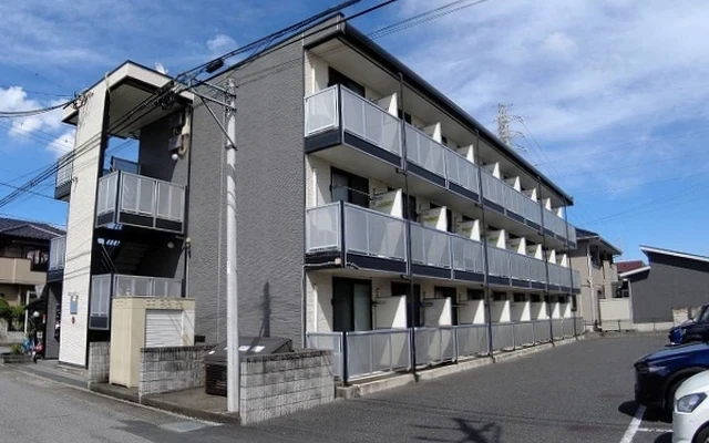 レオパレスラピス 0