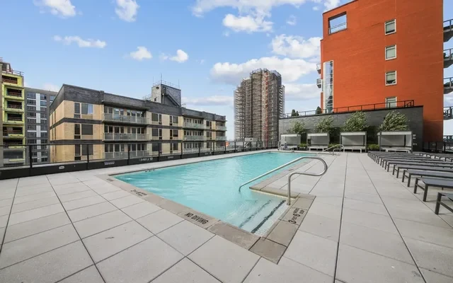 Link Apartments® QPN 4