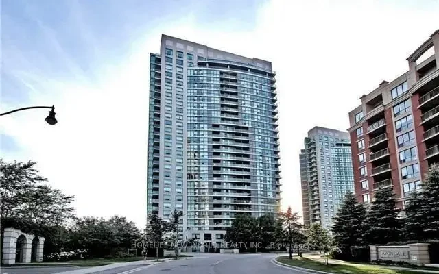 2001 - 30 Harrison Garden Blvd 0