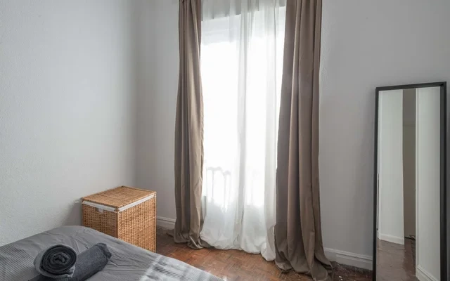 Calle Magdalena 8 5º DerES-15-026-001H 4