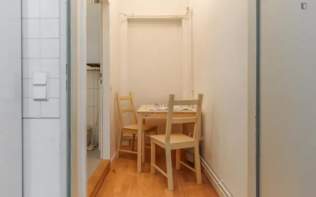 Lovely single bedroom in Wedding 4