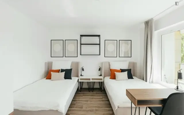 Very pleasant 3-bedroom apartment in Westend 3