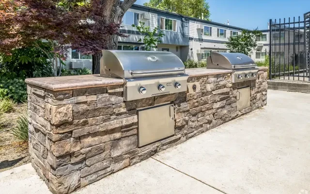 Academy Lane Apartment 4