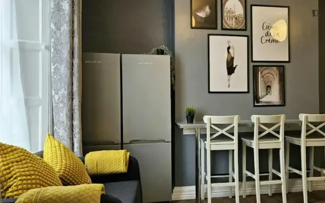apartment near Royal Canal Terrace 3